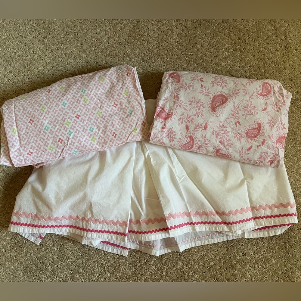 Bundle of Pottery Barn Crib Sheets & Crib Skirt